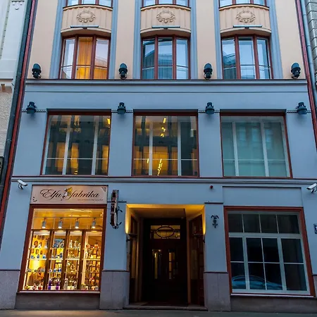 Chessboard In Old Town Riga, Coffee Included Apartment *