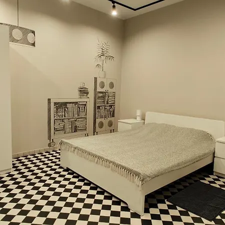 Chessboard In Old Town Riga, Coffee Included Apartment